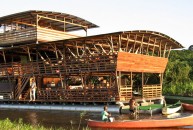 Ecolodge flottant « Caïman »